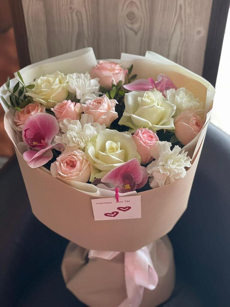 Букет цветов из: Орхидеи, Розы и Гвоздики в Рышково