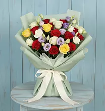 Букет цветов из:  Розы в Рышково