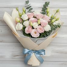 Букет цветов из:  Лизиантусы в Рышково