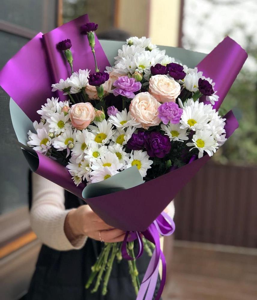 Букет цветов из: Хризантемы, Гвоздики и Розы в Рышково