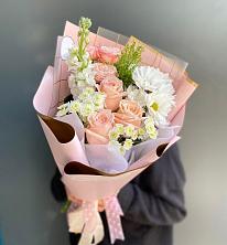 Букет цветов из:  Хризантемы и Розы в Рышково