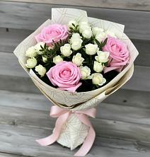Букет цветов из:  Розы в Рышково