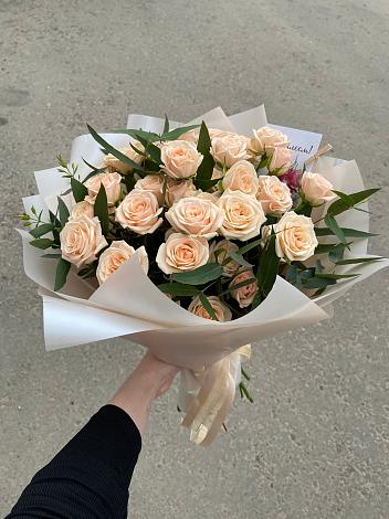 Букет Кремовые розы Латте в Рышково