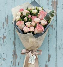 Букет цветов из:  Розы в Рышково
