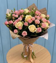 Букет цветов из:  Розы в Рышково