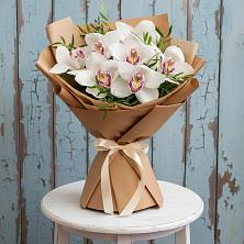 Букет цветов из:  Орхидеи и Розы в Рышково