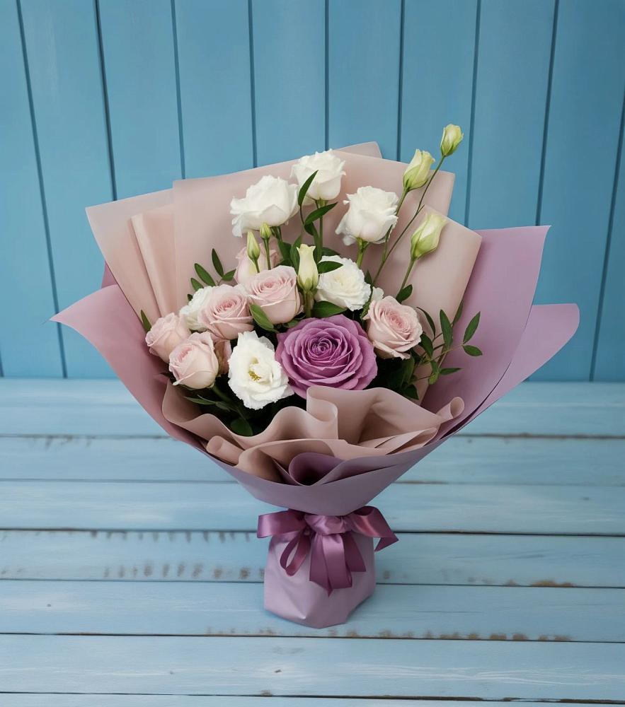 Букет цветов из: Розы и Лизиантусы в Рышково